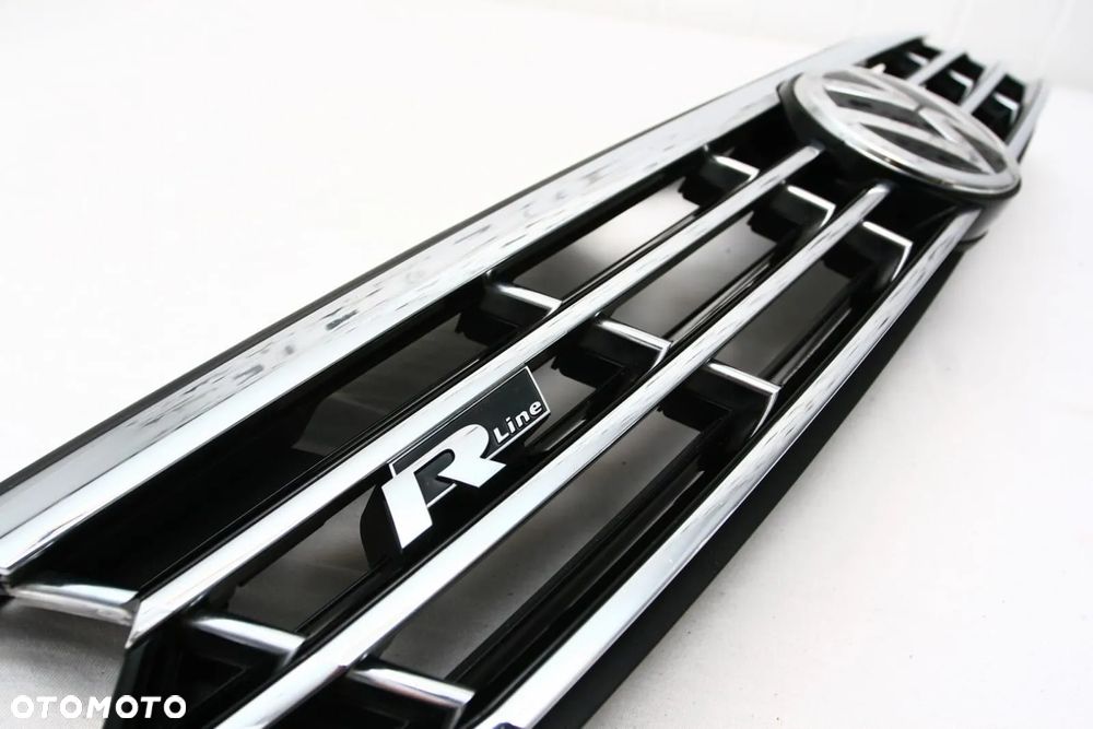 Grill Volkswagen passat B8 przed lift r-line - 1