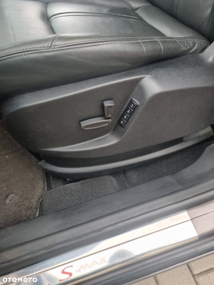 Ford S-Max 2.0 TDCi DPF Titanium MPS6 - 24