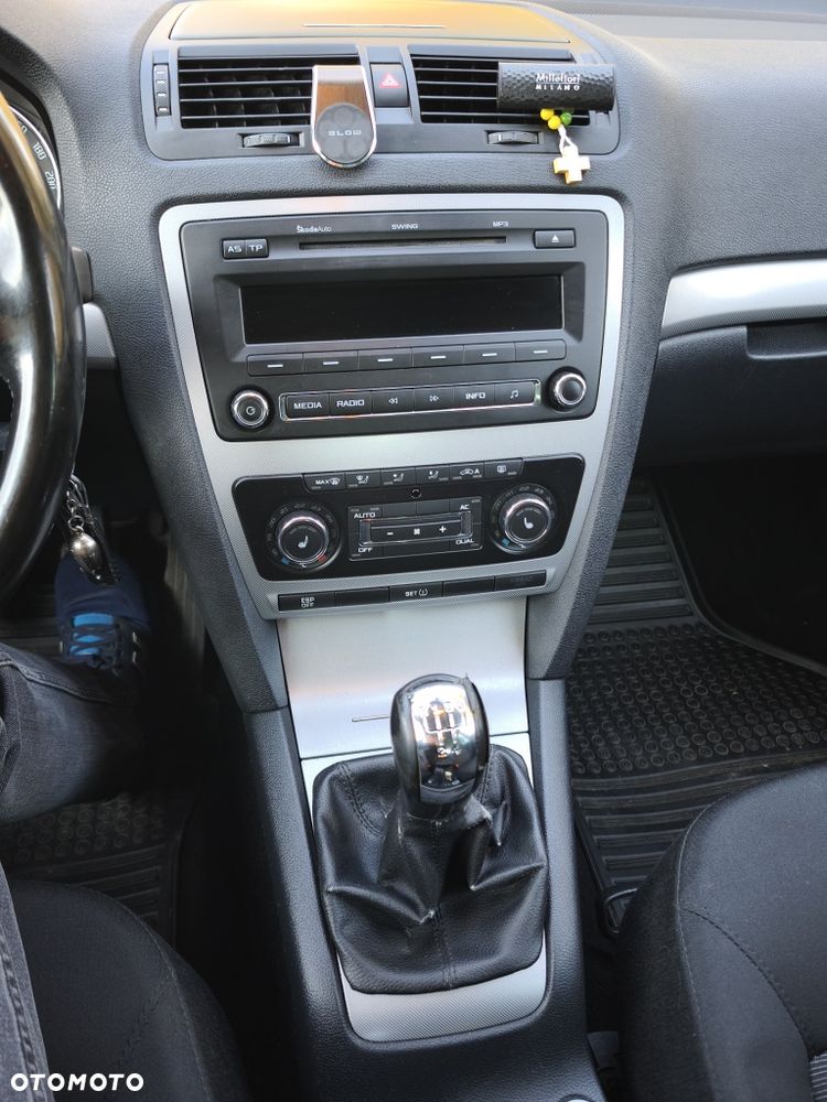 Skoda Octavia - 8
