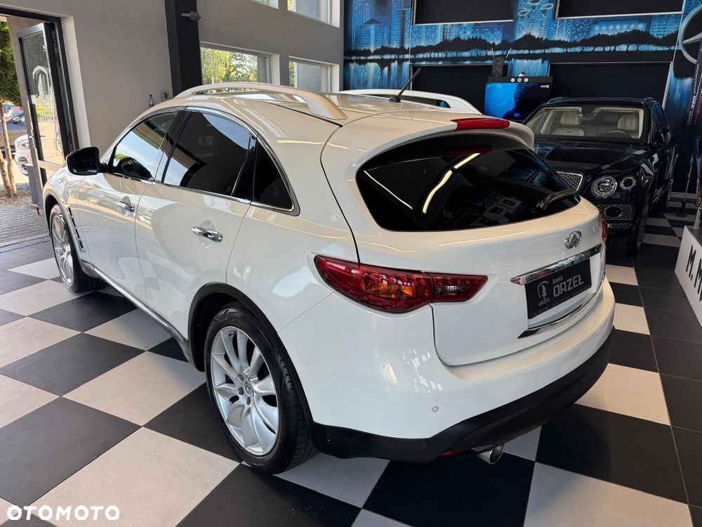 Infiniti FX FX30d S Premium - 3