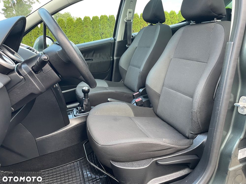 Peugeot 207 95 VTi Urban Move - 31