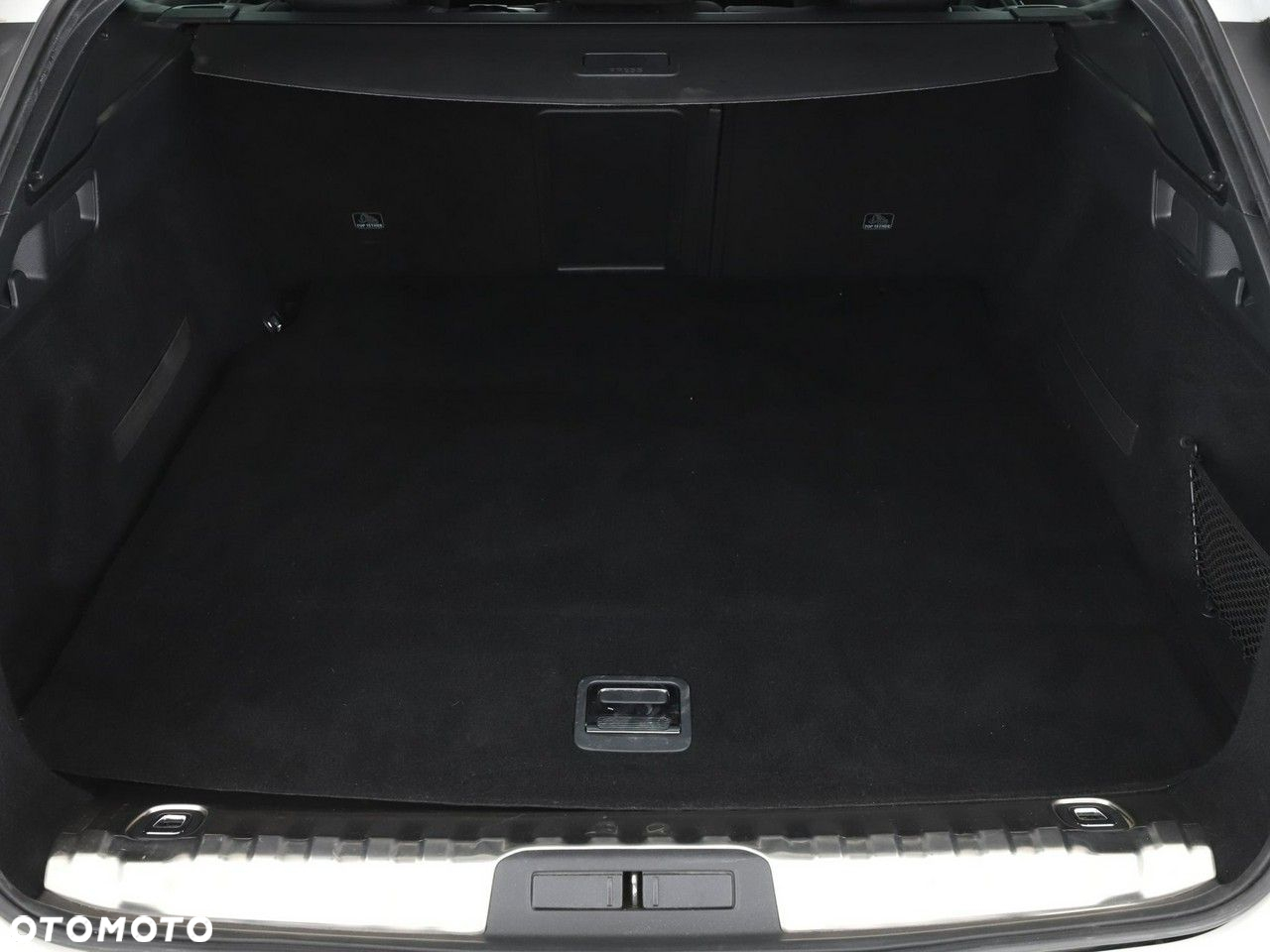 Peugeot 508 SW Plug-In Hybrid 225 e-EAT8 Allure - 20
