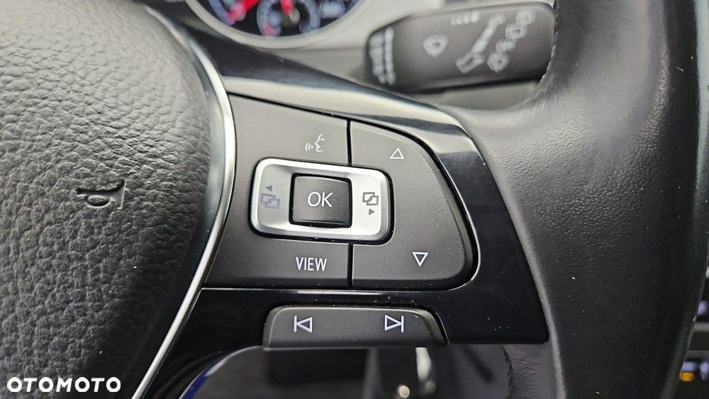 Volkswagen Golf - 15