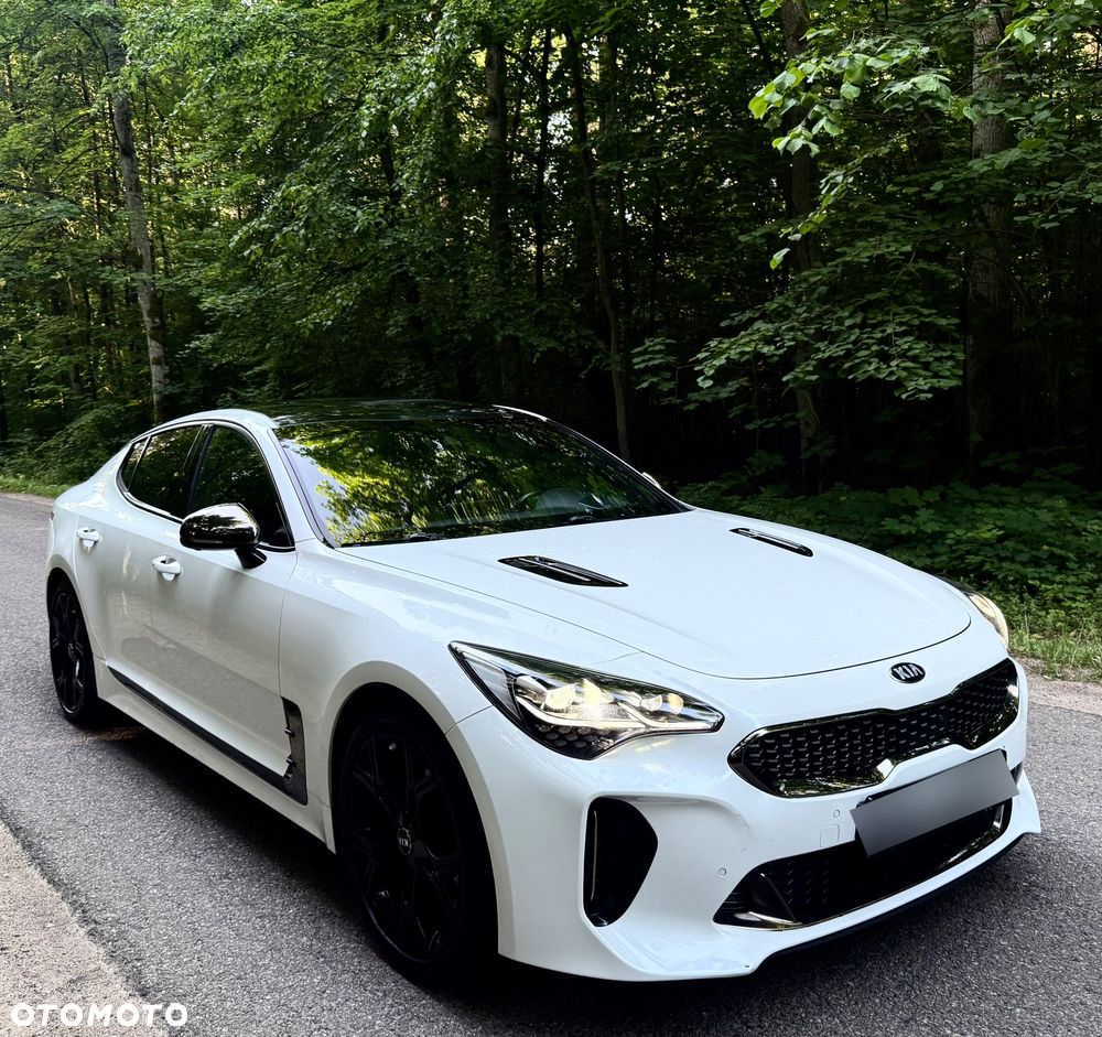 Kia Stinger - 4