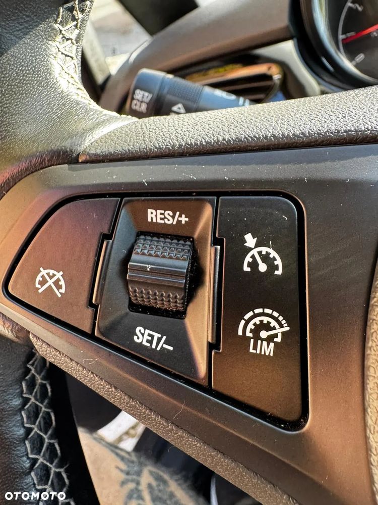 Opel Corsa 1.2 Active - 17