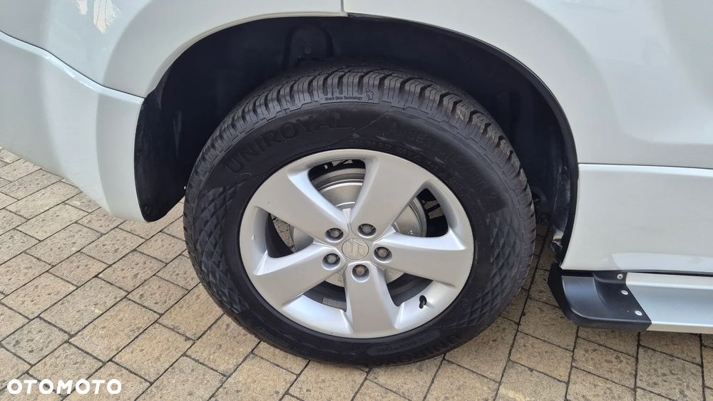 Suzuki Grand Vitara 2.0 Comfort - 6
