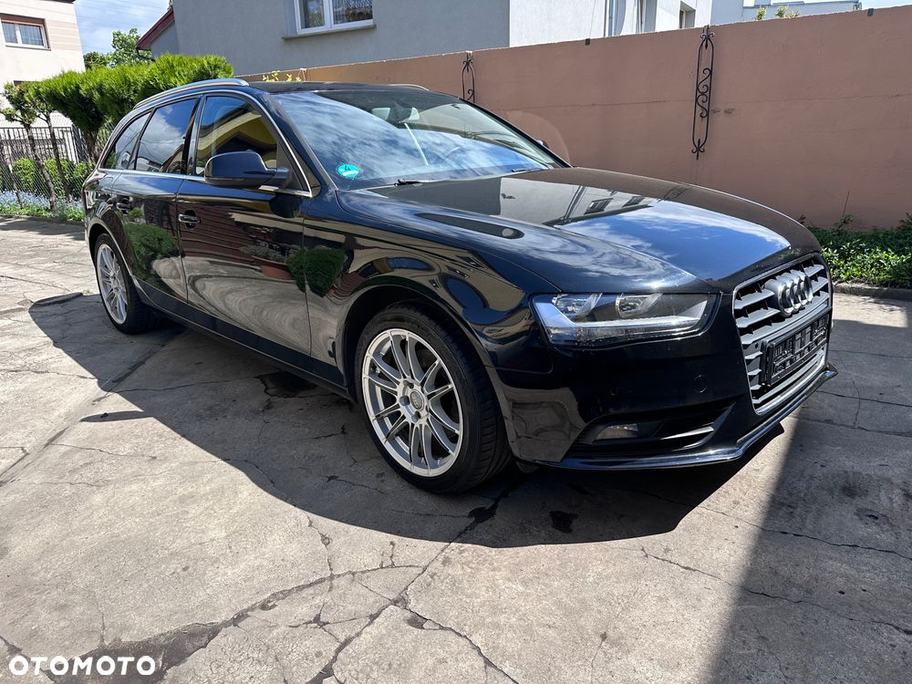 Audi A4 Avant 2.0 TDI DPF clean diesel multitronic Attraction - 10