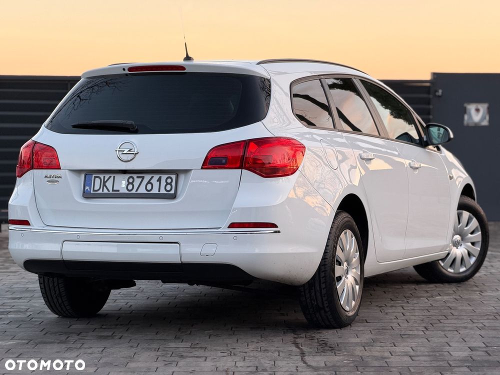 Opel Astra 1.4 T Cosmo - 7