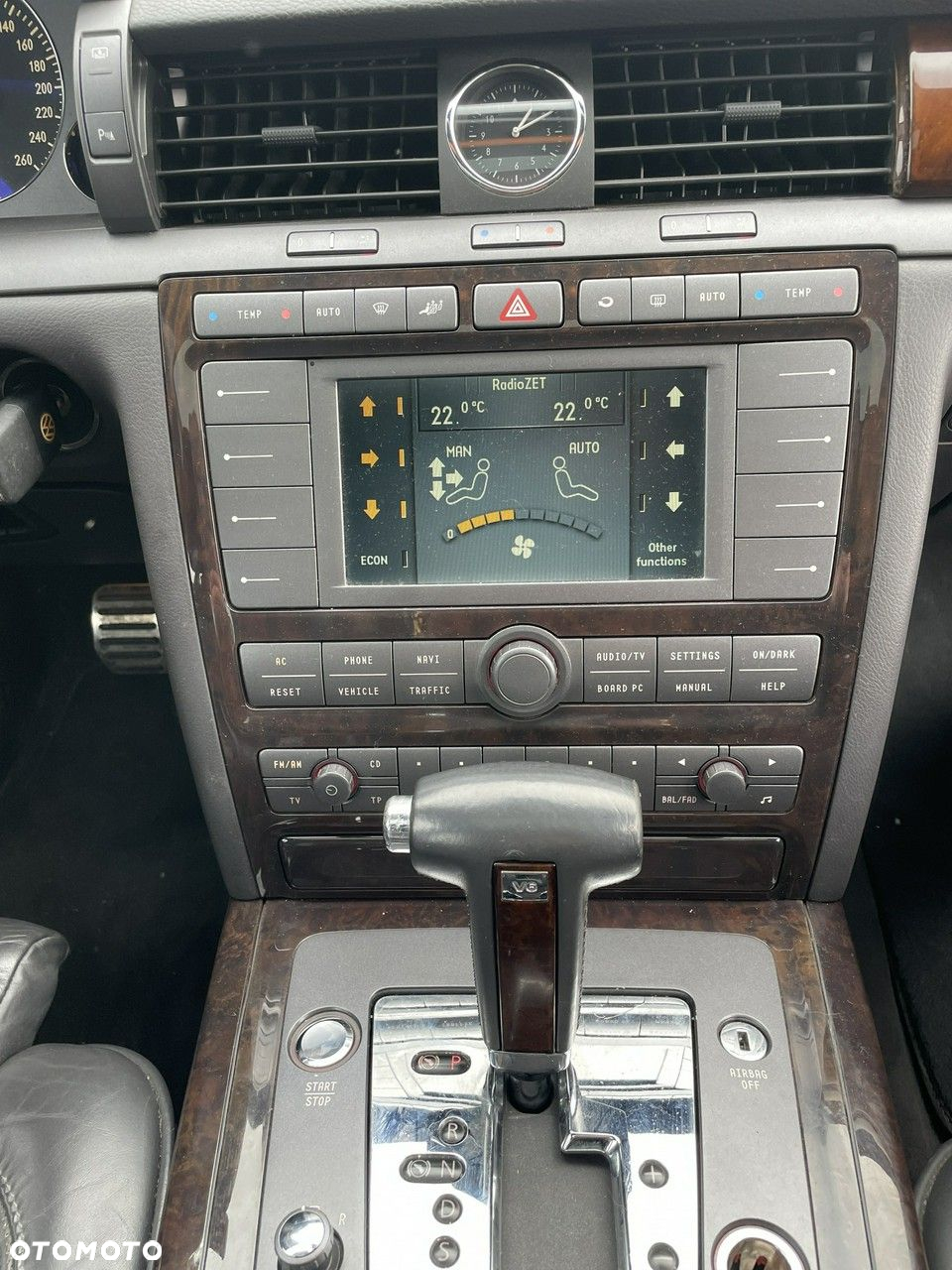 Volkswagen Phaeton - 20