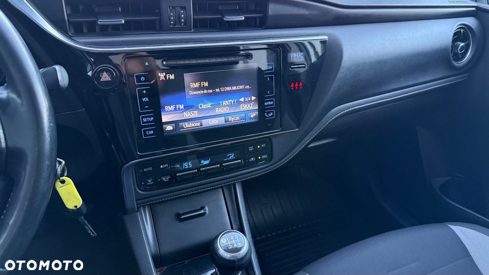 Toyota Auris 1.6 Comfort - 8