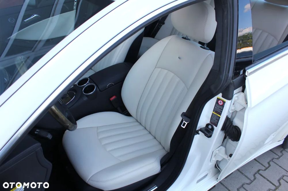 Mercedes-Benz CLS 350 - 8