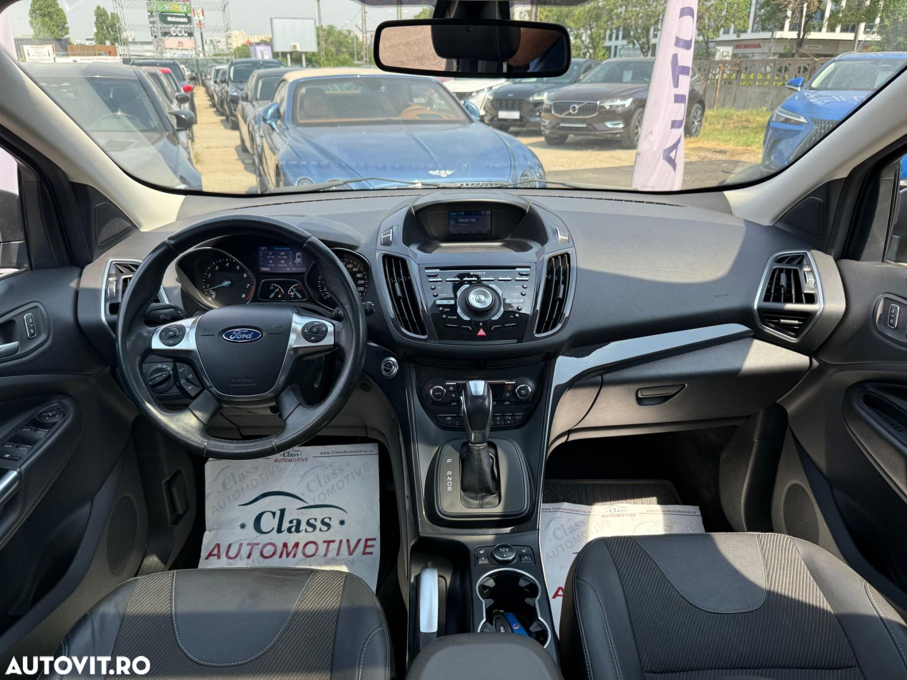 Ford Kuga 1.6 EcoBoost Aut. 4WD Titanium - 6