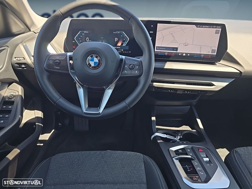 BMW 216 Standard — fotografia 13