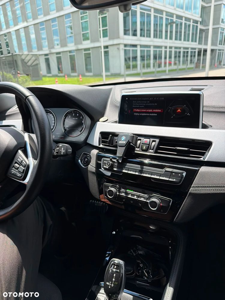 BMW X2 sDrive18i - 26