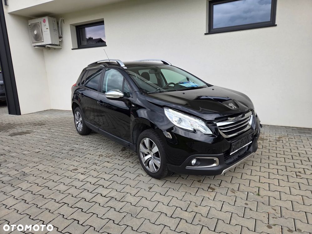 Peugeot 2008 - 5
