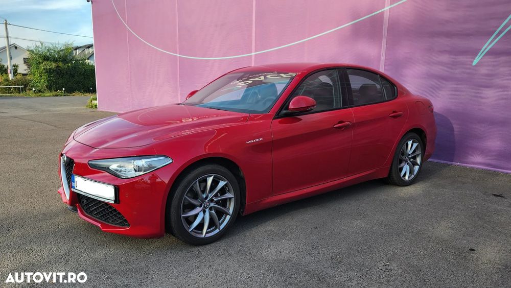 Alfa Romeo Giulia 2.0 Turbo AWD AT8 Veloce - 3