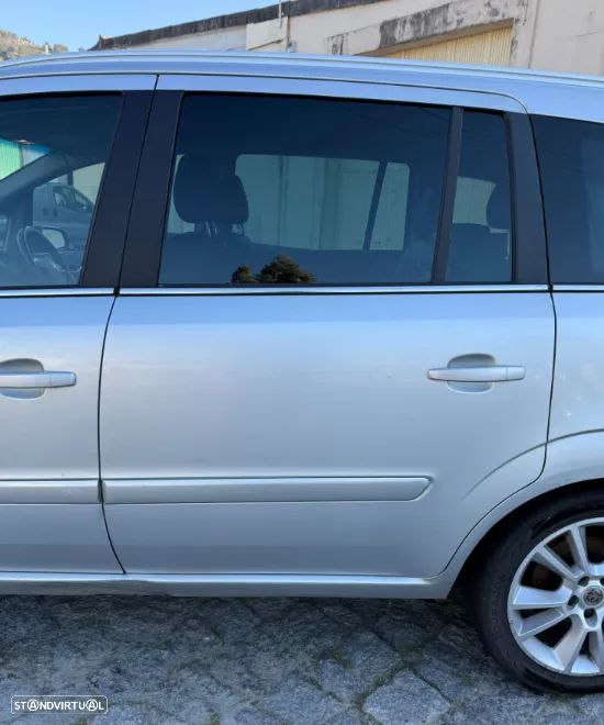 Porta Trás Esquerda Opel Zafira Elite 2008 7 Lugares - 1