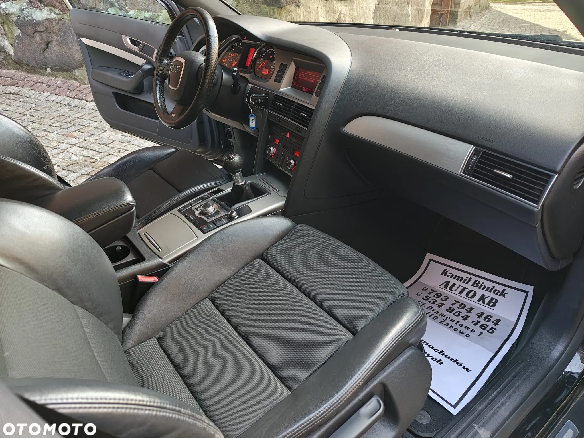 Audi A6 Avant 2.4 - 12