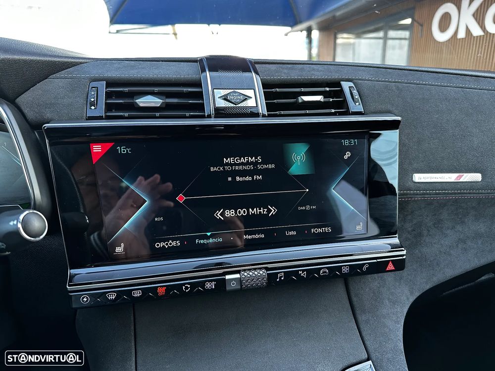 DS DS7 Crossback E-Tense Performance Line EAT8 - 22