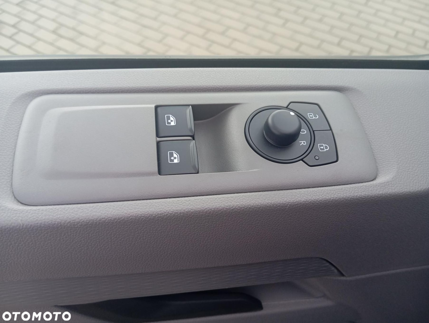 Volkswagen Transporter - 14