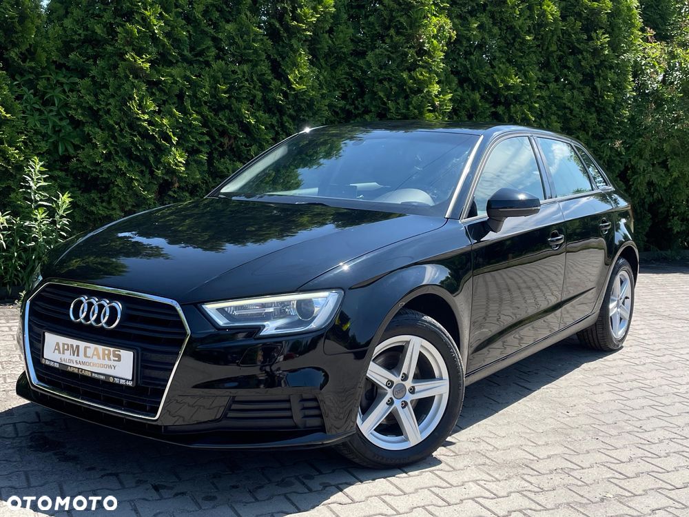 Audi A3 Sportback 30 TFSI S tronic design - 1