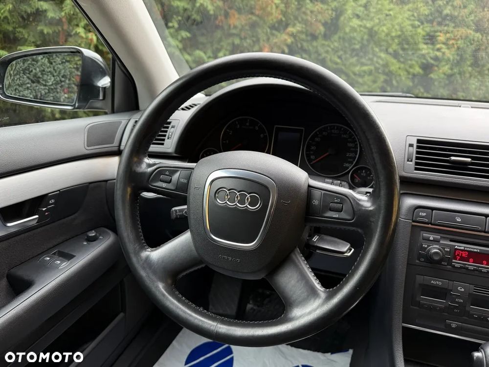 Audi A4 - 18
