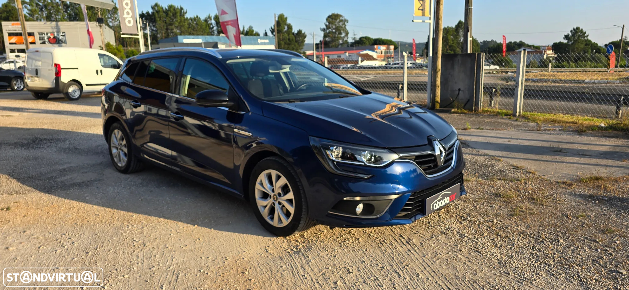 Renault Mégane Sport Tourer 1.5 Blue dCi Limited C/PM+Pneu - 24