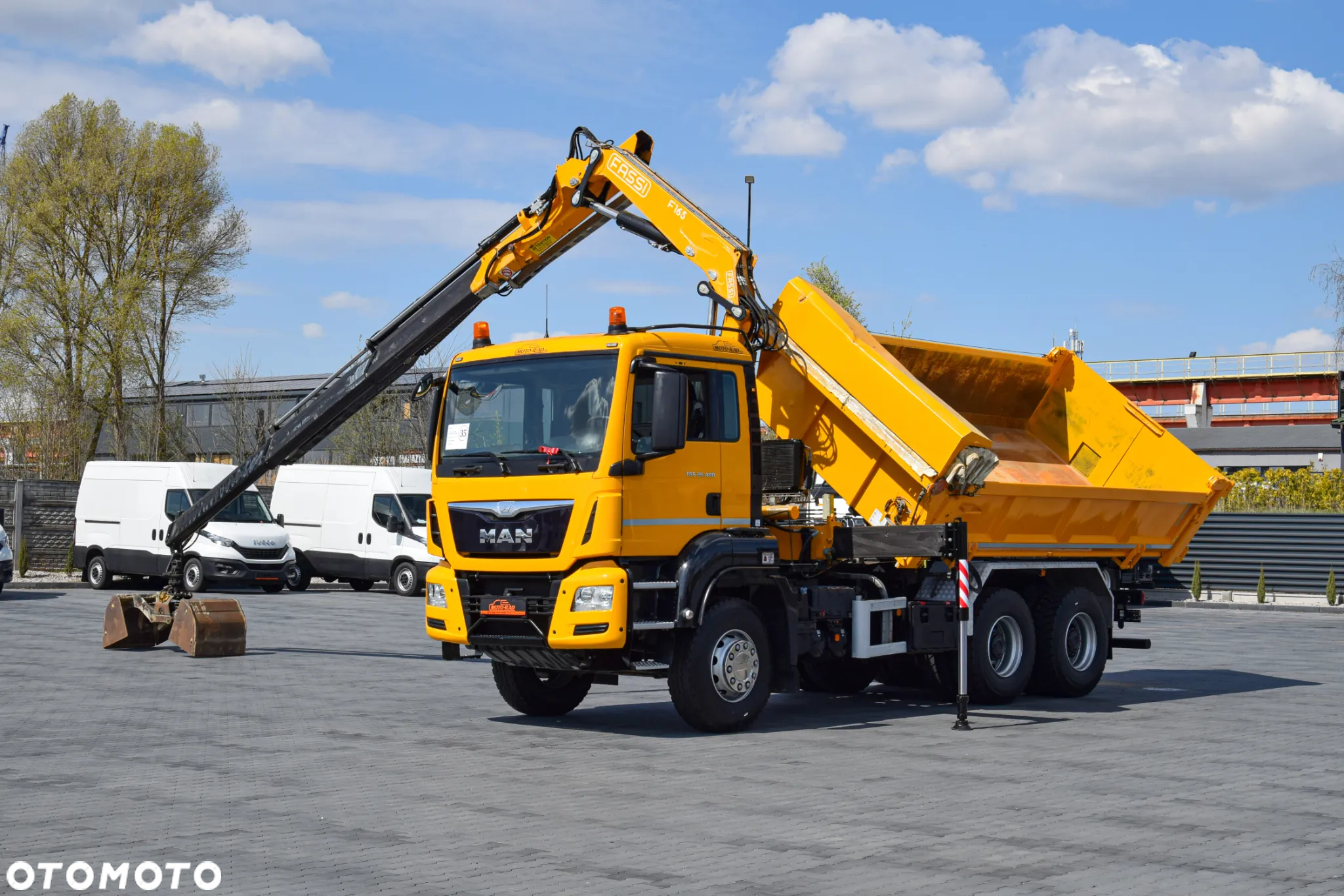 MAN TGS 26.400 / 6x4 / EURO 6 / UDT / HDS FASSI 165 / WYSUW x3 / ROTATOR / CHWYTAK / STEROWANIE RADIOWE / WZMOCNIONA RAMA / WYWROTKA / HYDROBURTA / AUTOMAT / 2017 / NOWE OPONY - 100% / NISKI PRZEBIEG / STAN IDEALNY / SPROWADZONY - 25