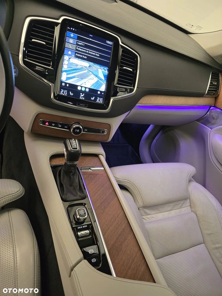Volvo XC 90 T6 AWD Inscription 7os - 23