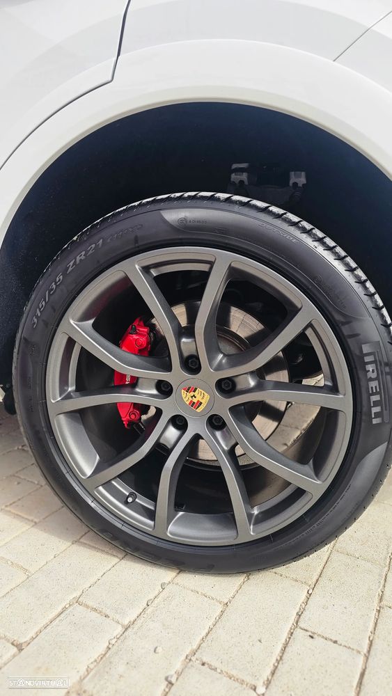 Porsche Cayenne Coupé E-Hybrid Tiptronic S - 17