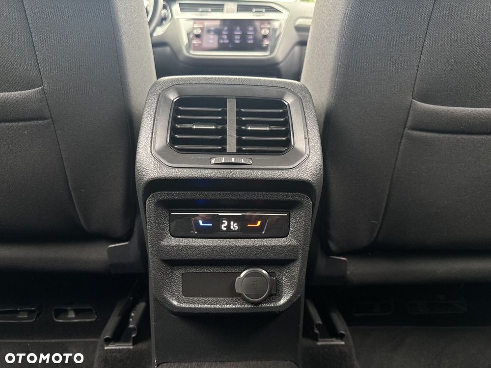 Volkswagen Tiguan 1.5 TSI EVO Elegance DSG - 16
