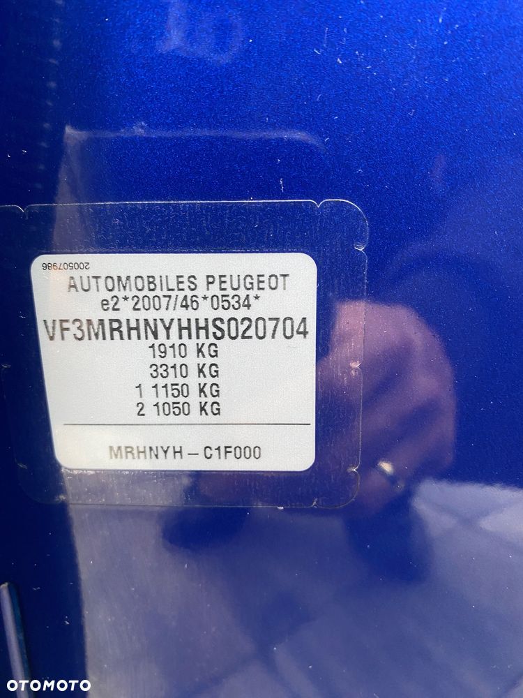 Peugeot 3008 1.2 PureTech Allure S&S - 41