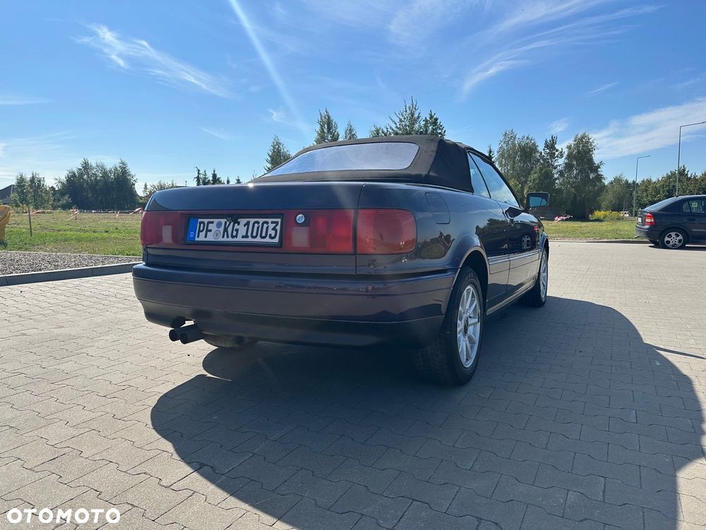 Audi Cabriolet 2.8 E - 3
