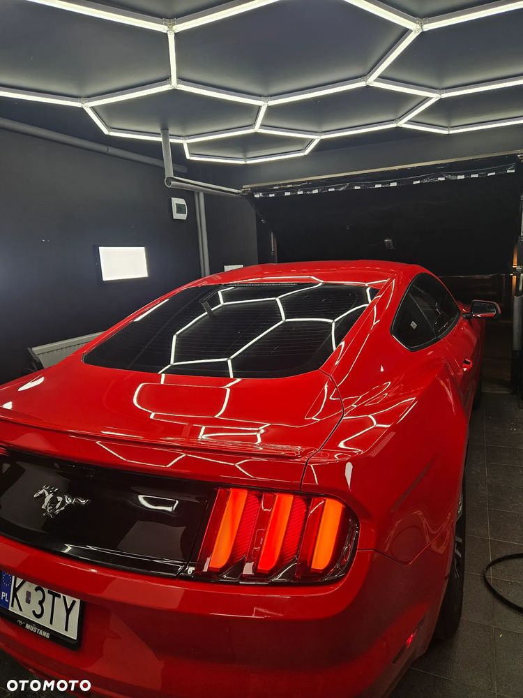 Ford Mustang 2.3 EcoBoost - 10