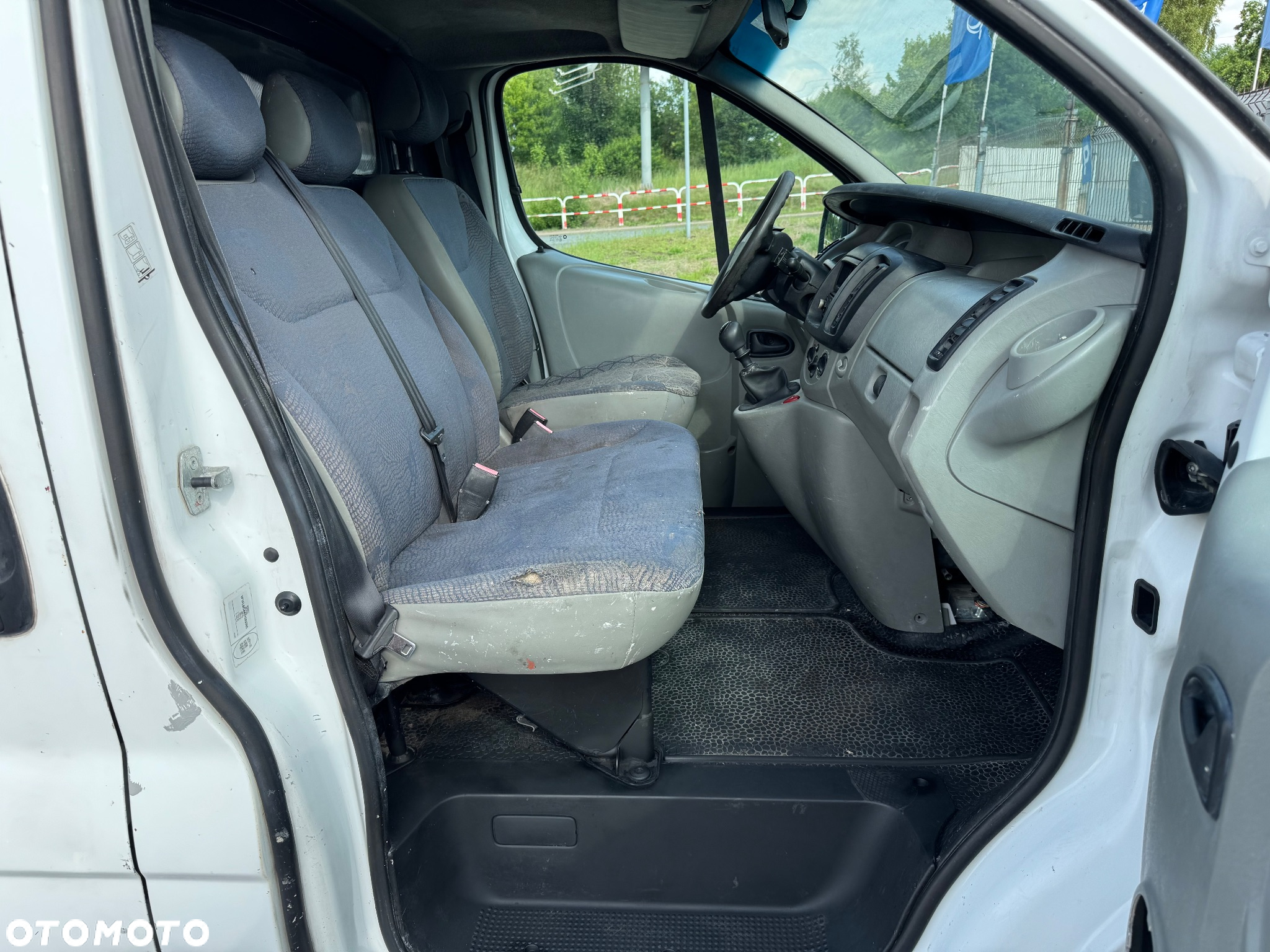 Renault Trafic - 17