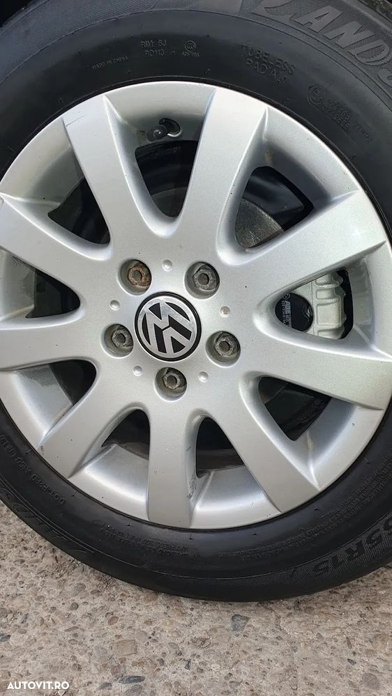 Volkswagen Golf 2.0 TDI DPF Comfortline - 38