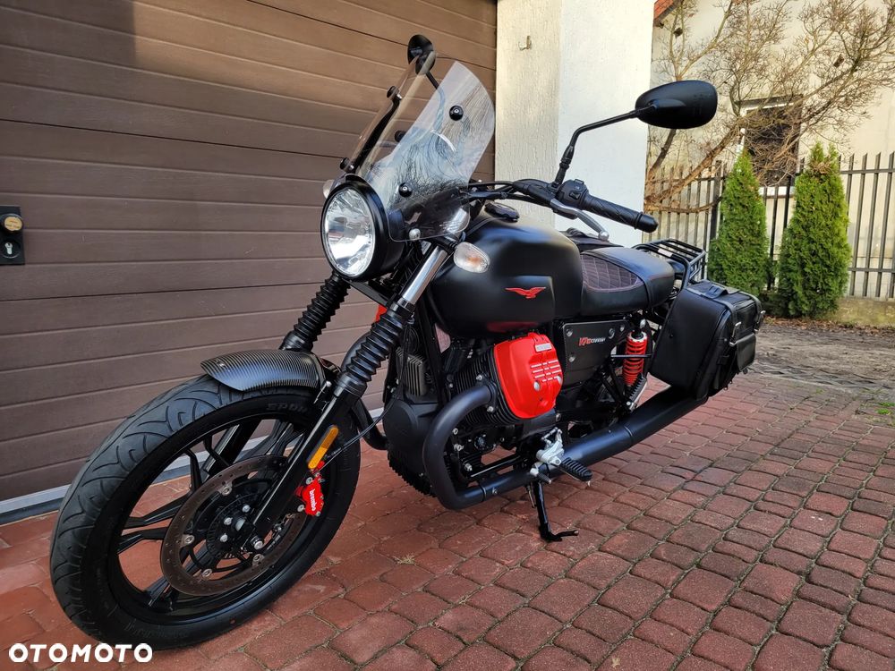 Moto Guzzi V7 - 2