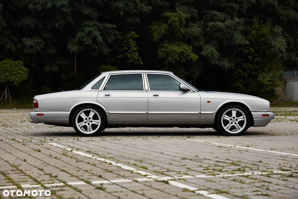 Jaguar XJ Sovereign 4.0 - 3