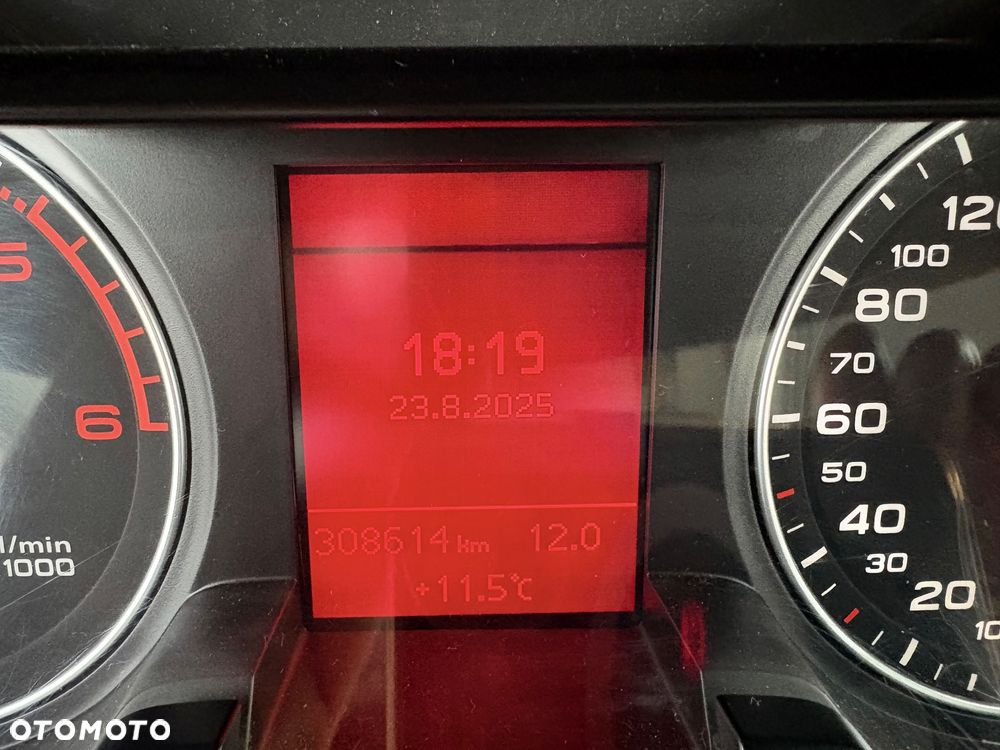 Audi A4 2.0 TDI - 13