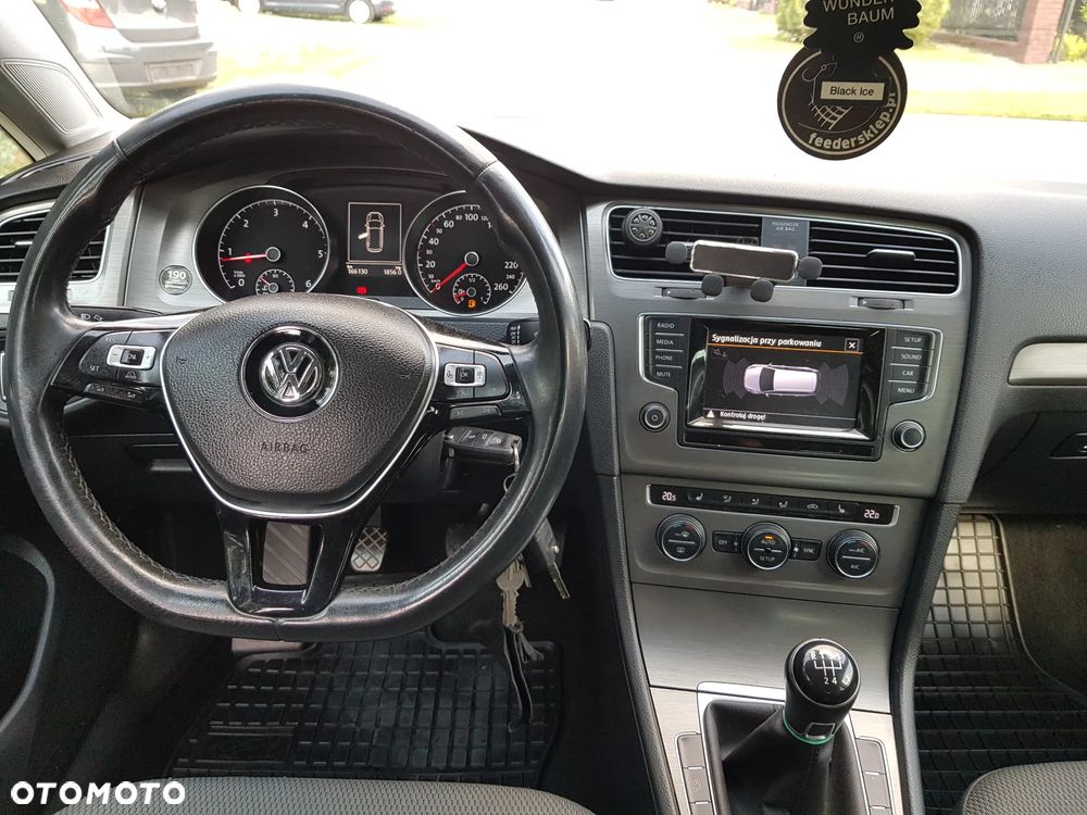Volkswagen Golf 1.6 TDI BlueMotion Technology Comfortline - 29