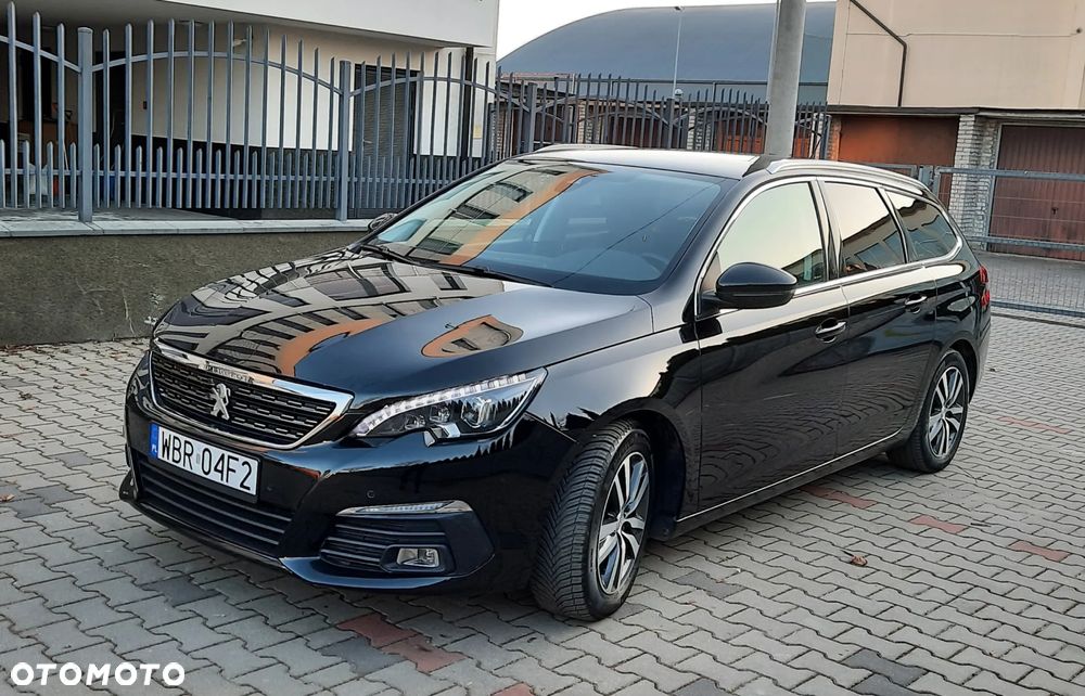 Peugeot 308 1.5 BlueHDi Allure S&S - 4