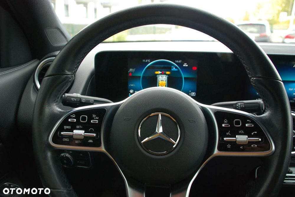 Mercedes-Benz GLB 200 d Progressive 8G-DCT - 21