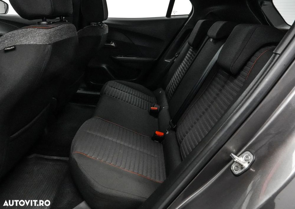 Peugeot 2008 1.2 PureTech EAT8 STT Allure Pack - 15