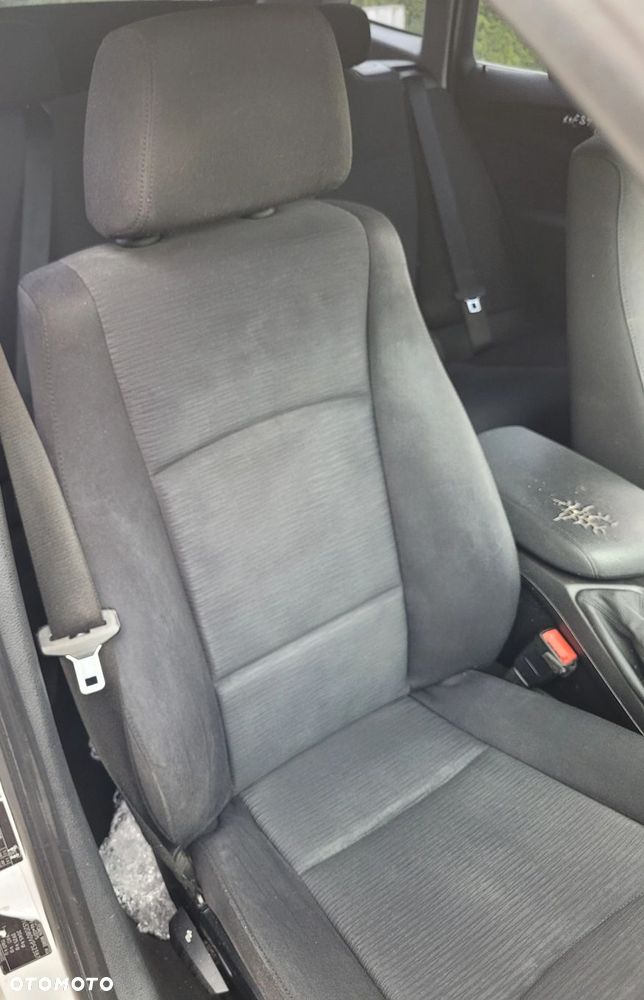 FOTEL PRAWY PRZÓD PRZEDNI BMW X1 E84 - 4