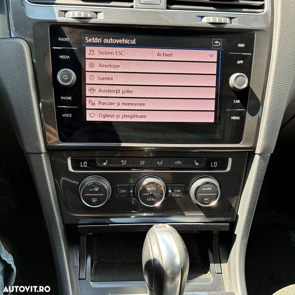 Volkswagen Golf 2.0 TDI DSG Comfortline - 14