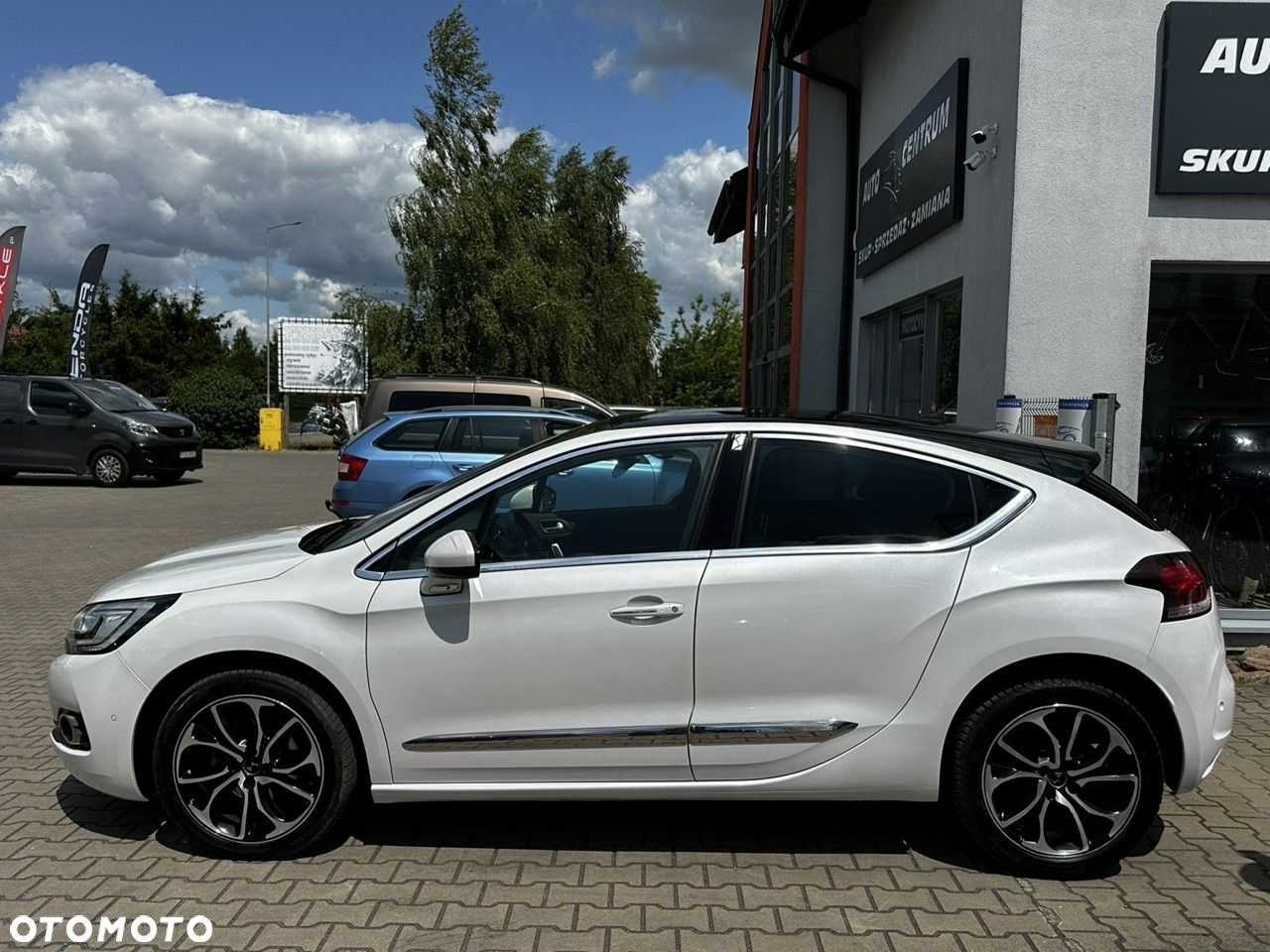 DS Automobiles DS 4 - 11