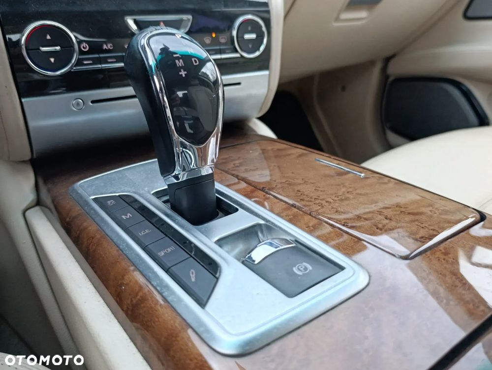 Maserati Quattroporte Q4 S - 24