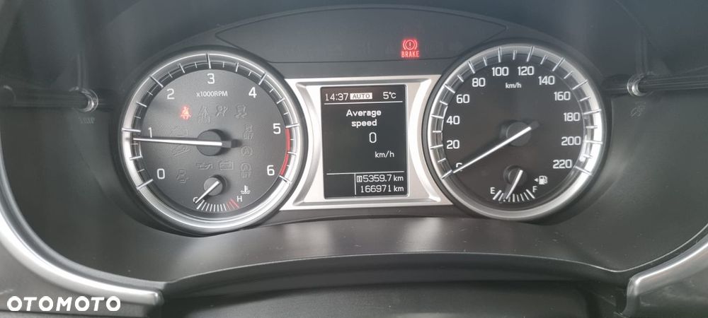 Suzuki Vitara 1.6 DDiS (4x4) Allgrip Comfort+ - 22