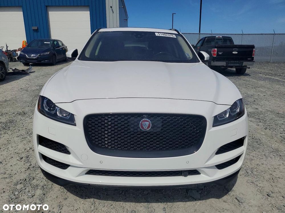 Jaguar F-Pace 2.0 P250 mHEV AWD - 6