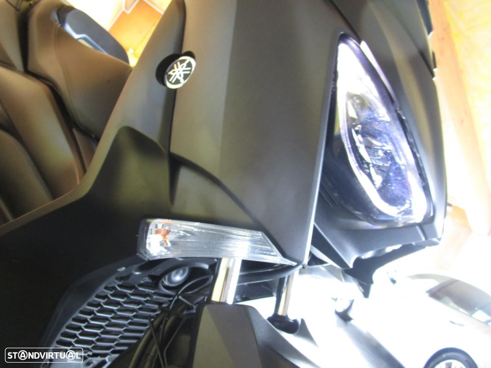 Yamaha X-Max - 18